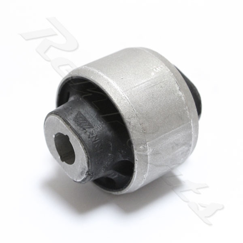 Задній сайлентблок переднього важеля Renault Fluence / Megane III 2008- 35662 Lemforder Німеччина