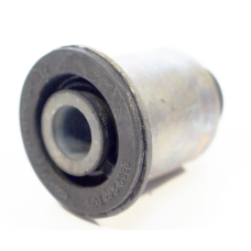 Передній сайлентблок переднього важеля Renault Scenic II. Оригінал Renault 8200242025